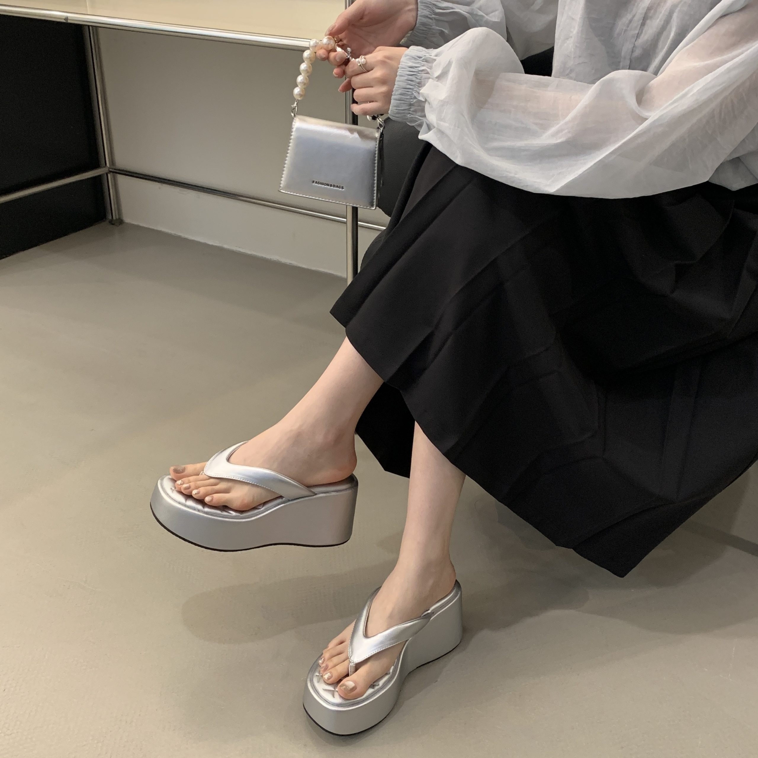GUGUWU Women's Summer Wedge Slippers 2025 New Style High Heel Platform Thong Sandals - Image 4