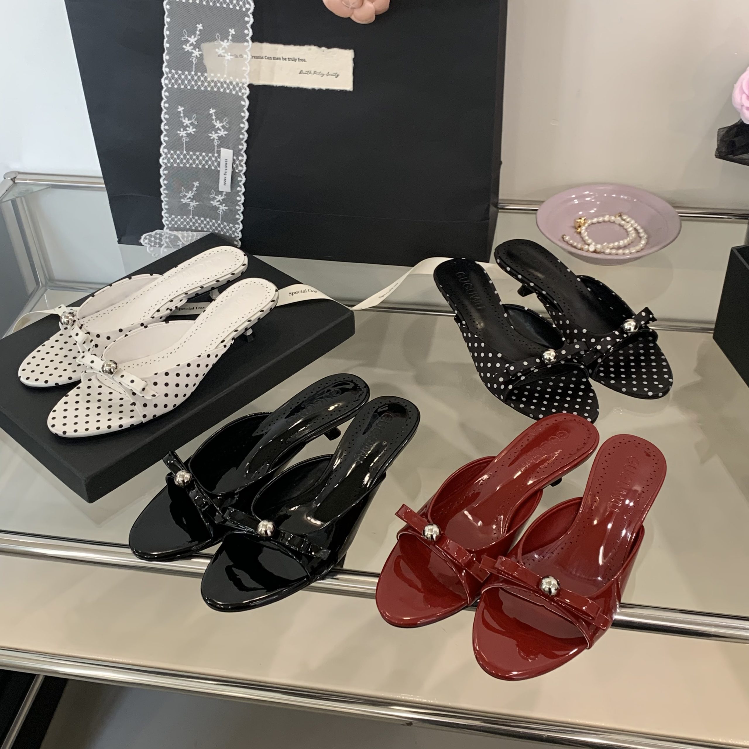 2026 Summer New Bow Knot Flat Slide Slippers for Women Open Toe Pearl Kitten Heel Sandals - Image 2