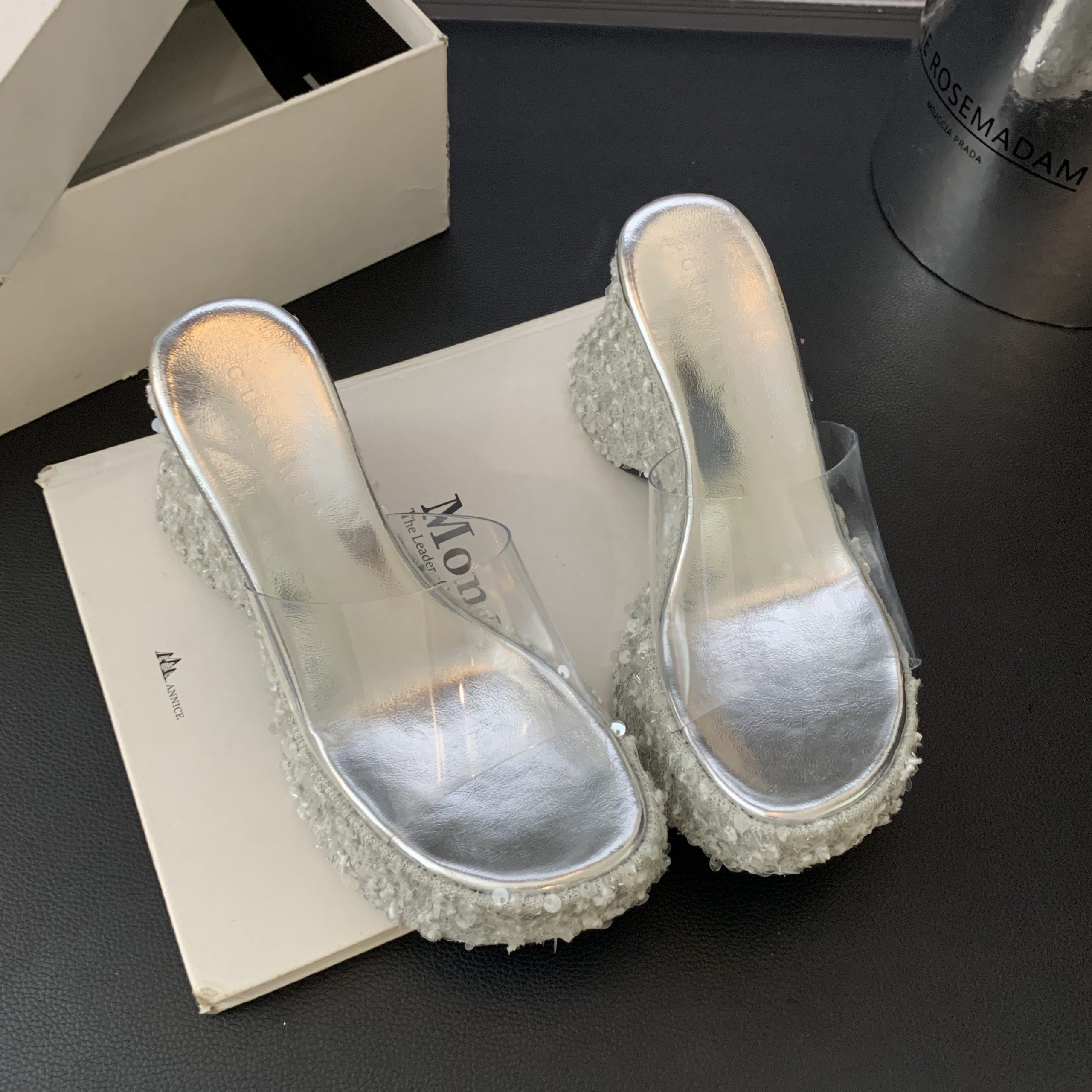 2026 Summer New Fashion Women's High Heel Platform Sandals with Glitter and Transparent Crystal Glass Slippers - Image 4
