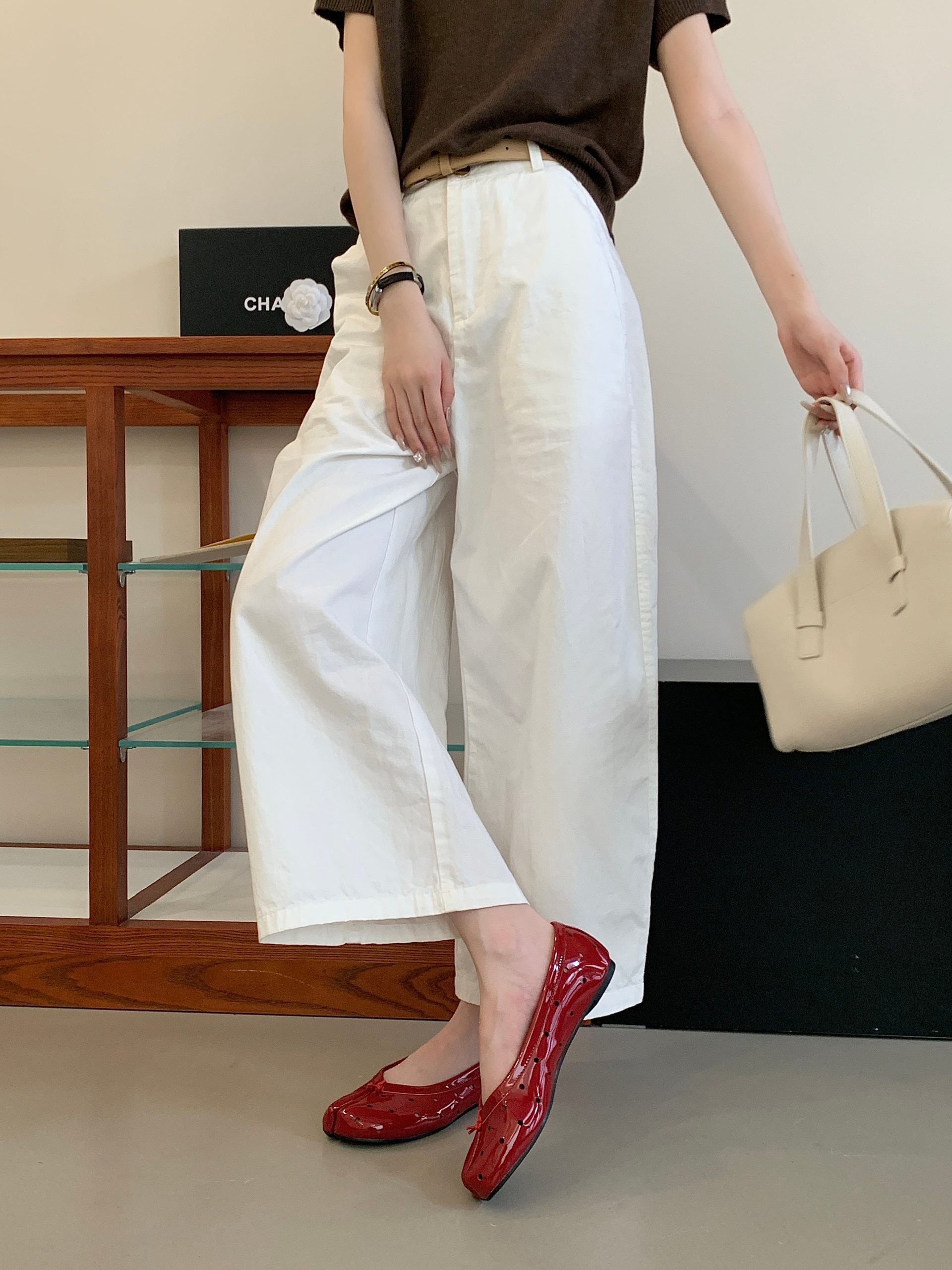 New Korean Style Tabi Split Toe Hollow Pig Hoof Shoes Flat Casual Slip On 2026 New Shallow Mouth Soft Shoes - Image 3
