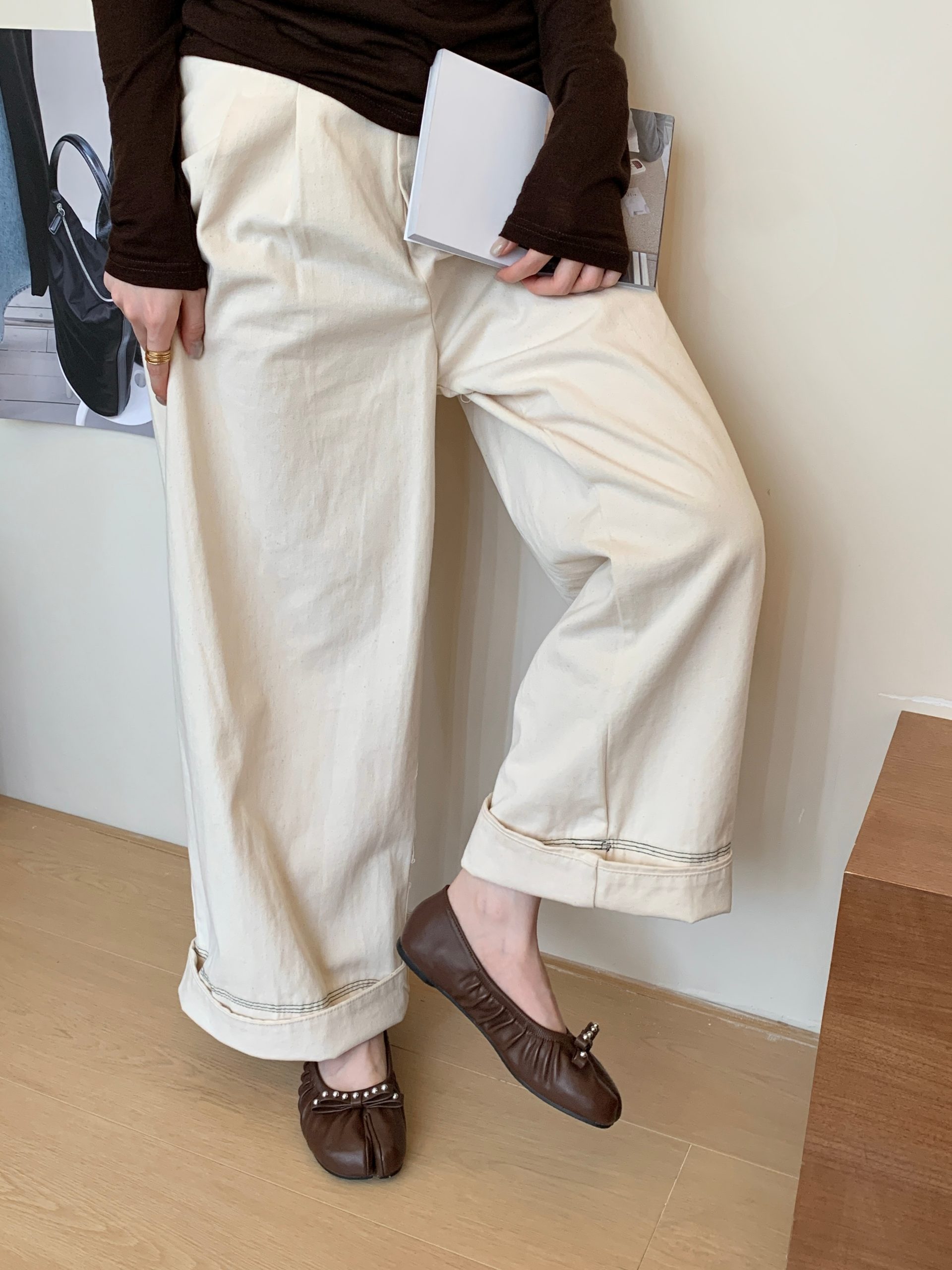 2026 Summer New Soft Sole Shallow Mouth Slip-On Loafers Women's Flat Casual Split Toe Pig Hoof Shoes - Image 2